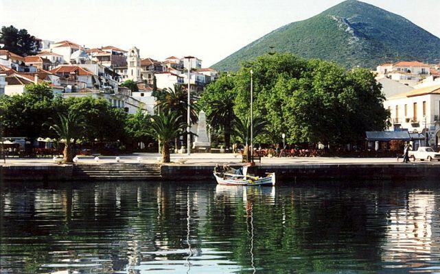 Hotel Anezina Pylos Exteriör bild